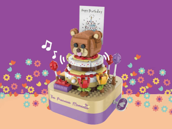 Конструктор Музыкальная шкатулка с праздничным медведем