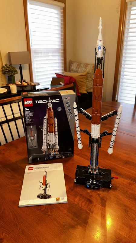 Technic 42221