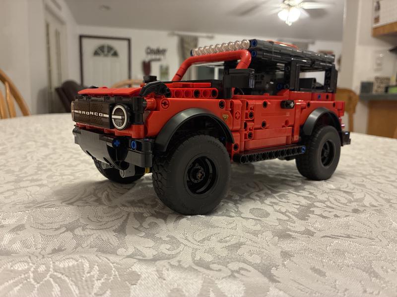 Technic 42213
