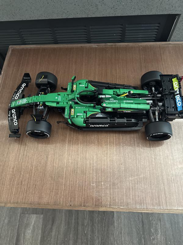 Technic 42240