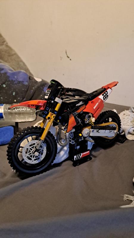 Technic 42238