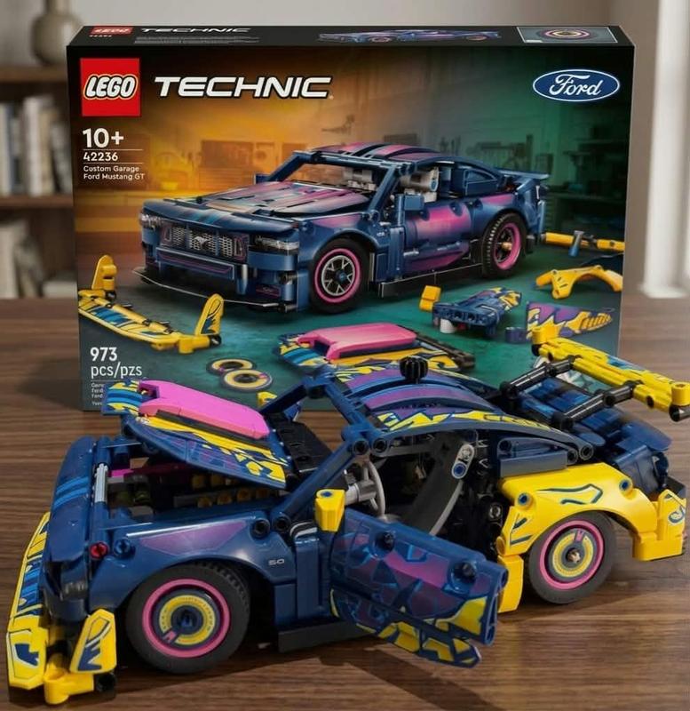 Technic 42236