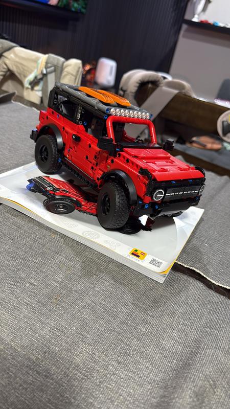 Technic 42213