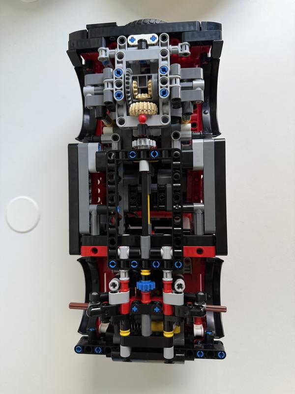 Technic 42213