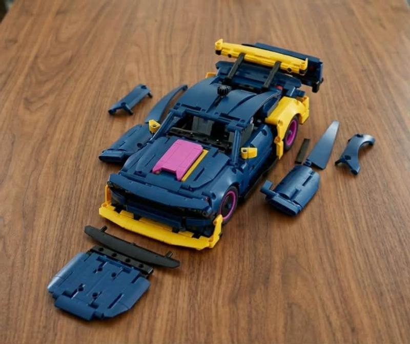 Technic 42236