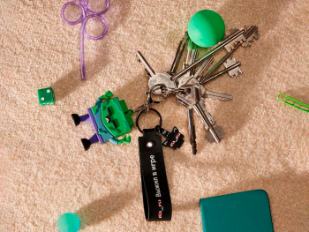 Брелок Куби зомби