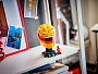 Конструкторы LEGO Editions 43022 Scuderia Ferrari HP: Шлем Льюиса Хэмилтона, фото 12