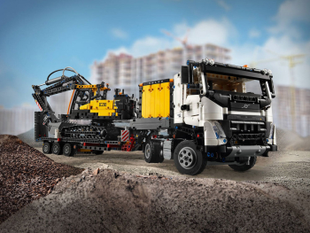 Конструктор Грузовик Volvo FMX и электрический экскаватор EC230