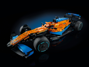Конструктор Гоночный автомобиль McLaren Formula 1™