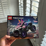 1638362