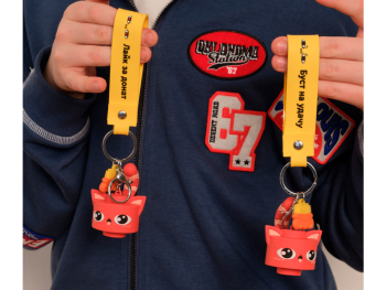 Брелок Кубикошка