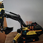 фото от OfficerTall015