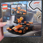 1635274