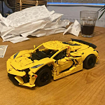 1643474