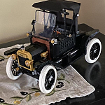 1641858