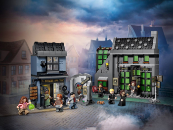 Конструктор LEGO HARRY POTTER Лютный переулок