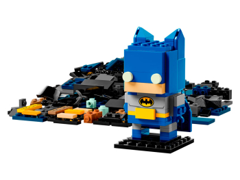Сувенирный набор Super Heroes: Фигурка Бэтмена 8 в 1 Сувенирный набор Super Heroes: Фигурка Бэтмена 8 в 1