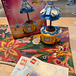 1643590