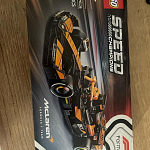 1614298