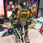 1595932