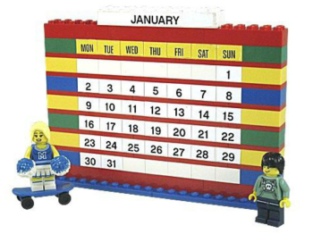 Календарь из кубиков