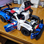 1642058