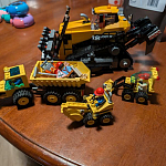 1648612